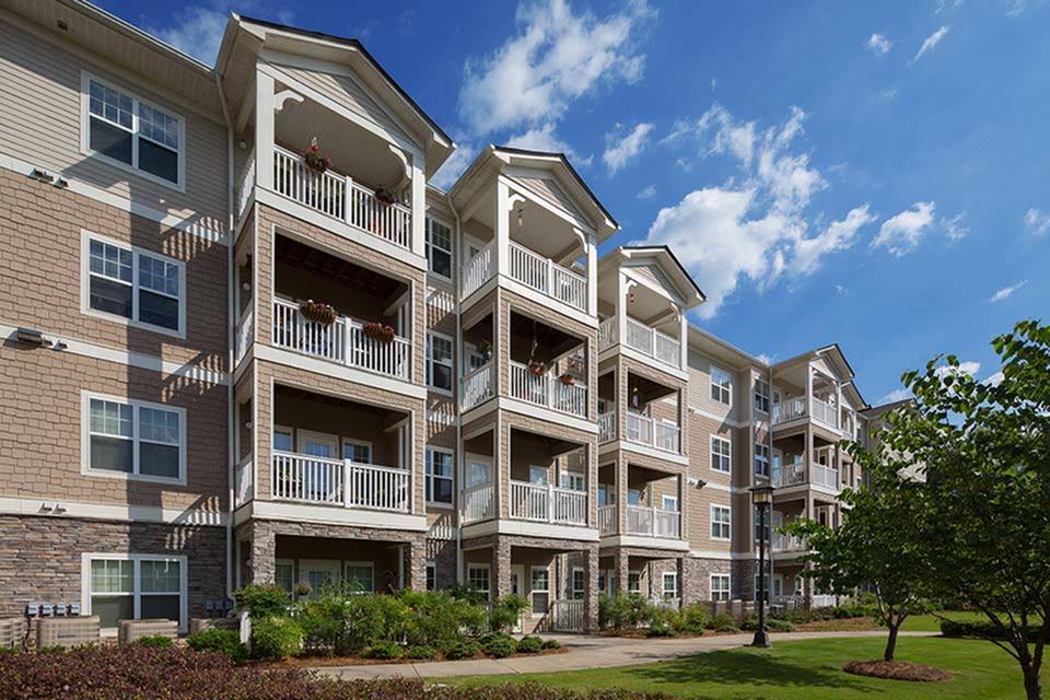 Lodge at BridgeMill - Senior Housing Image 11