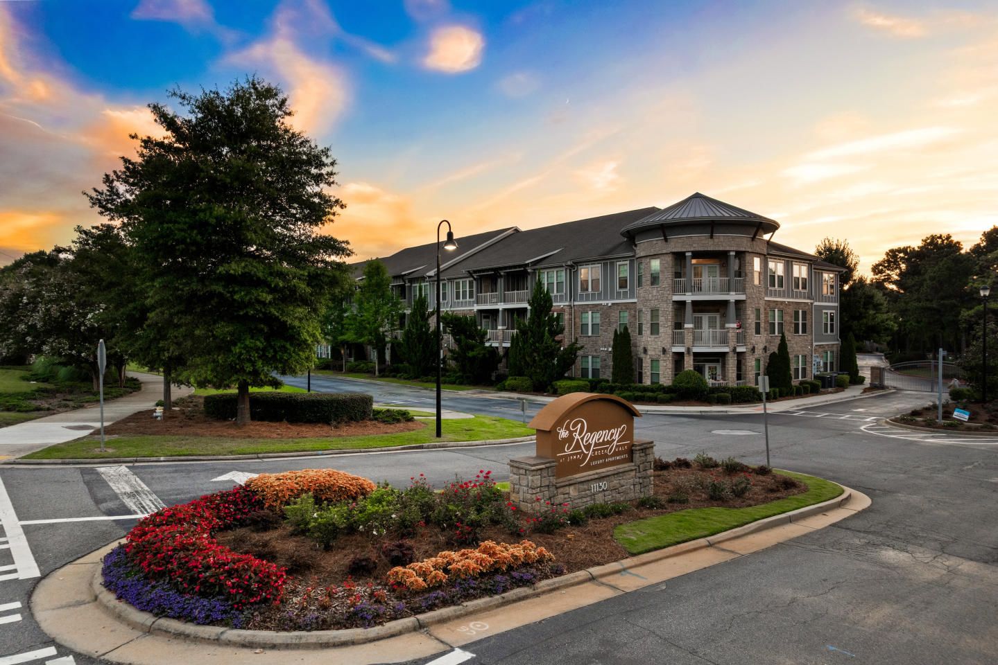 The Regency at Johns Creek Walk Image 5