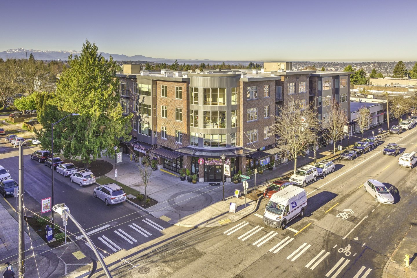 Queen Anne Collection Image 14