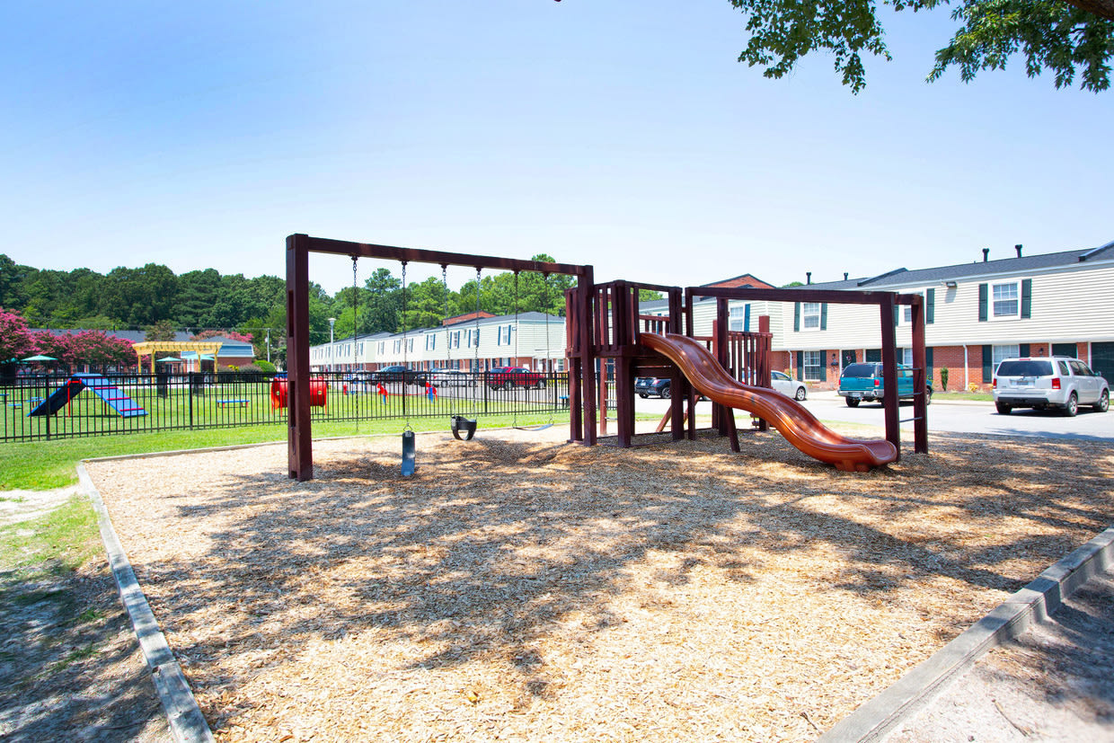 Newport Crossing Image 9