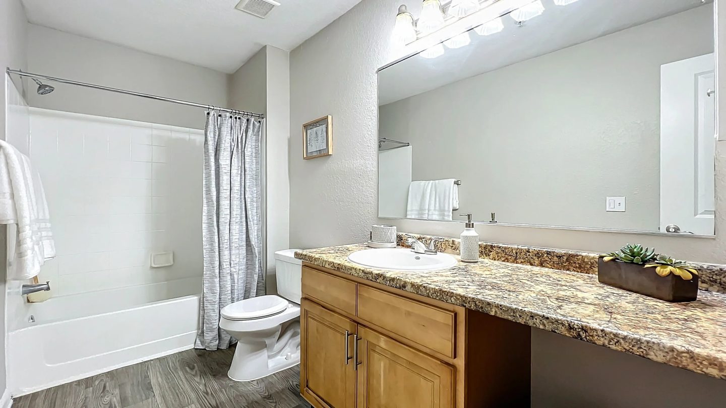 Harper Grand Image 13