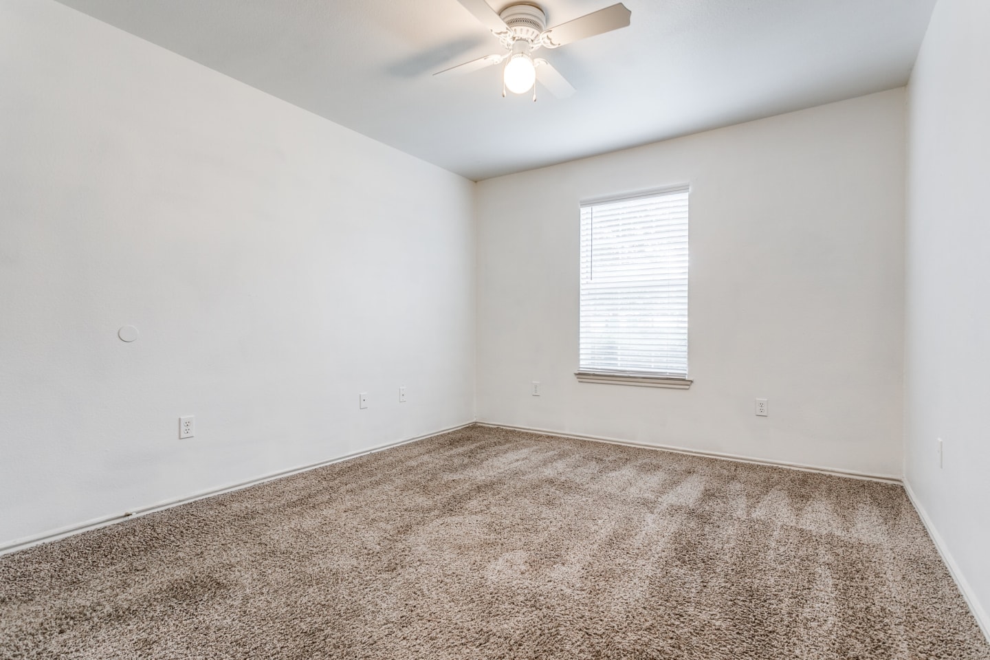 Rosillo Creek Apartments Image 12