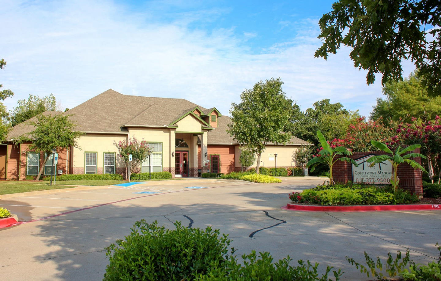 Cobblestone Manor - Senior Housing Image 2