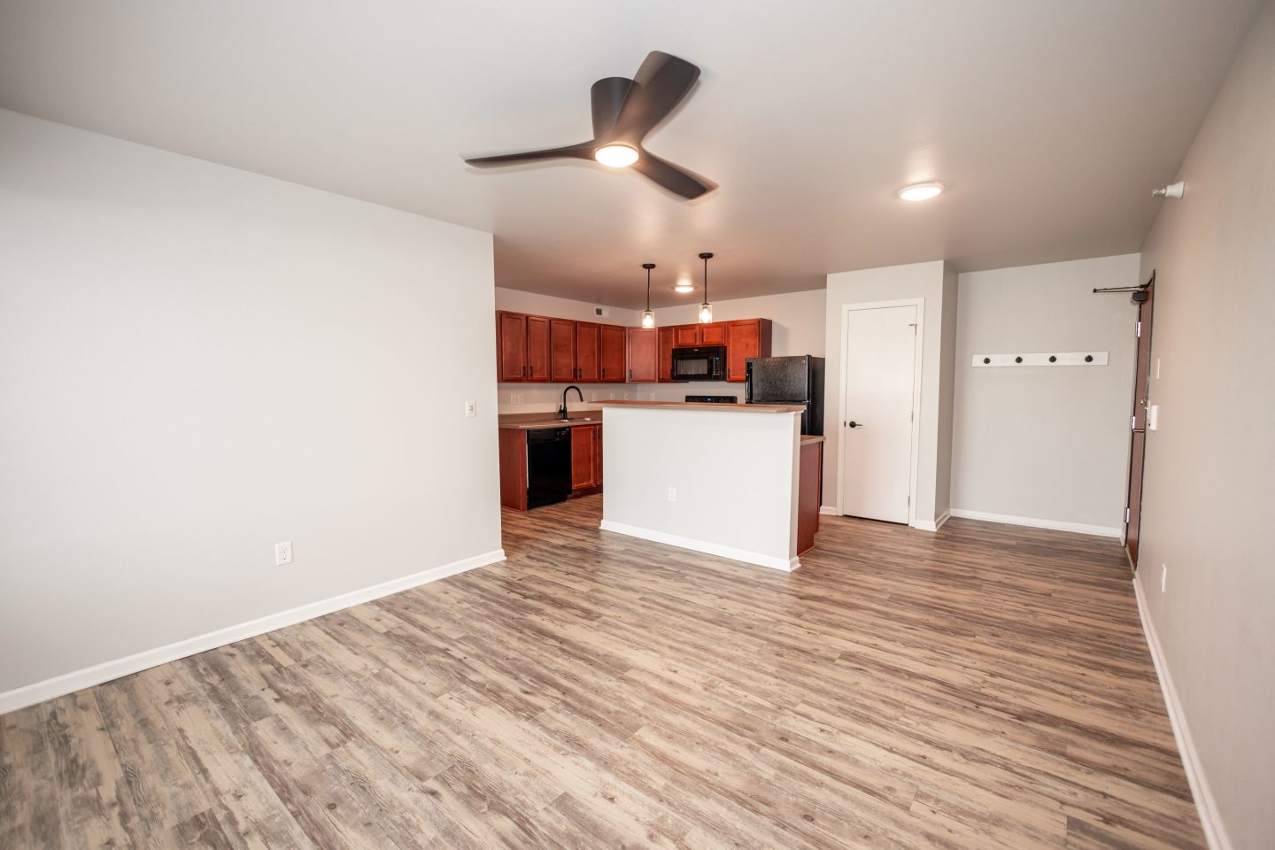 Meadowlark Place Image 44