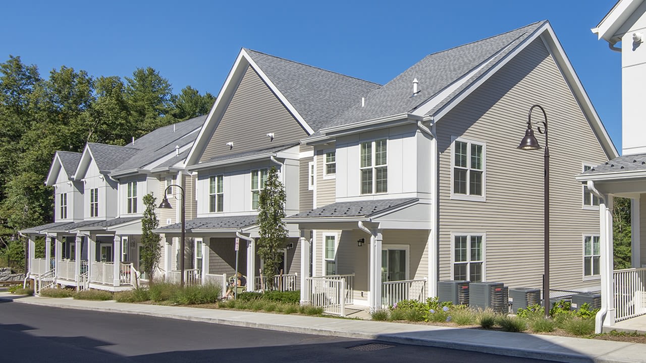 Modera Needham Image 27