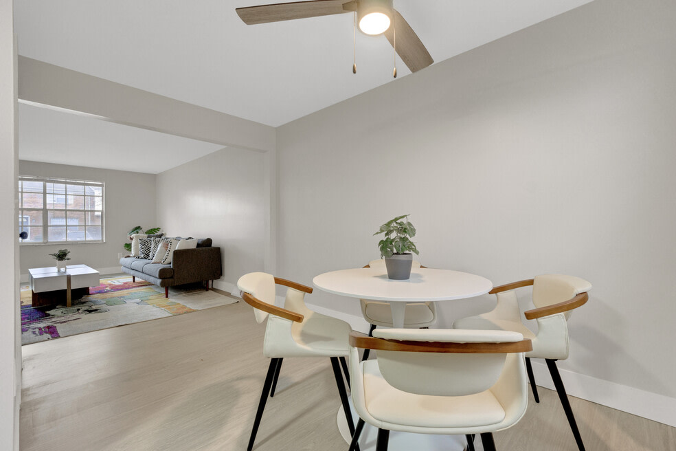 Napa Townhomes Image 6