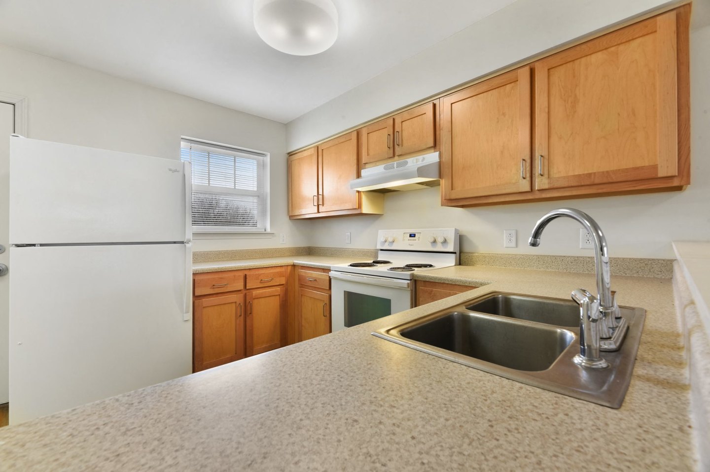 Creekwood Apartments Image 10