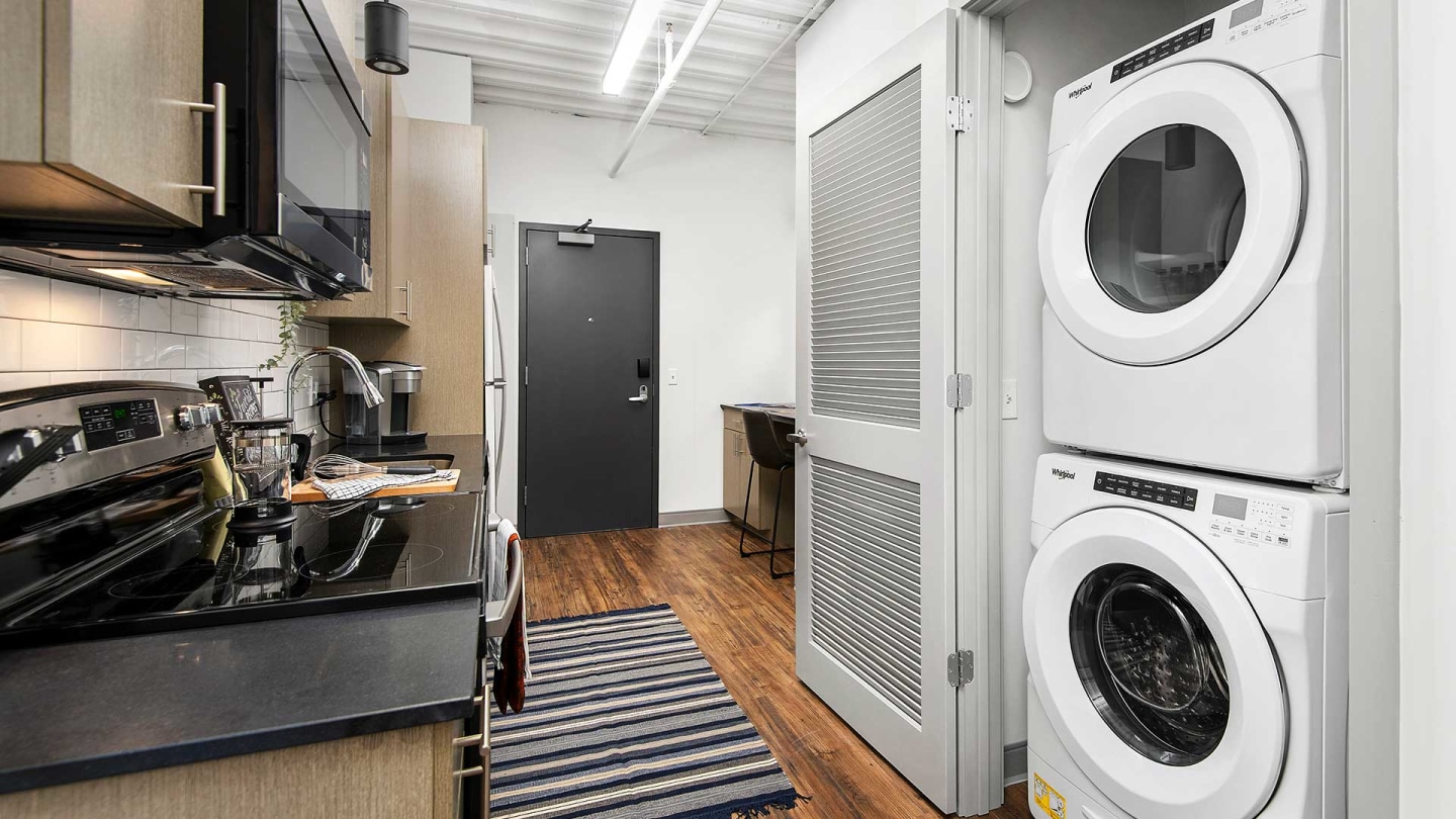 Wrigleyville Lofts Image 5