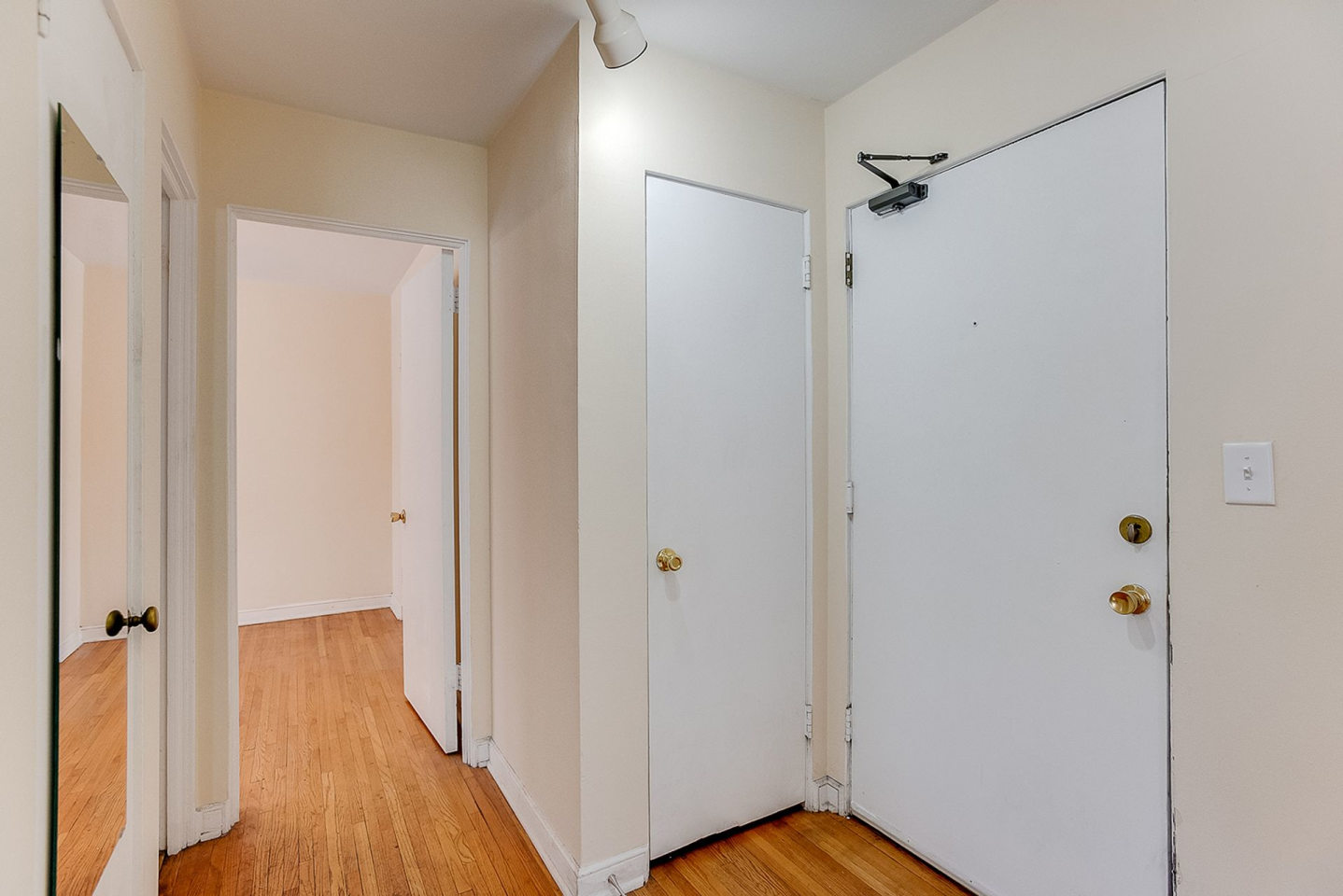 123 West 26th Street Image 2