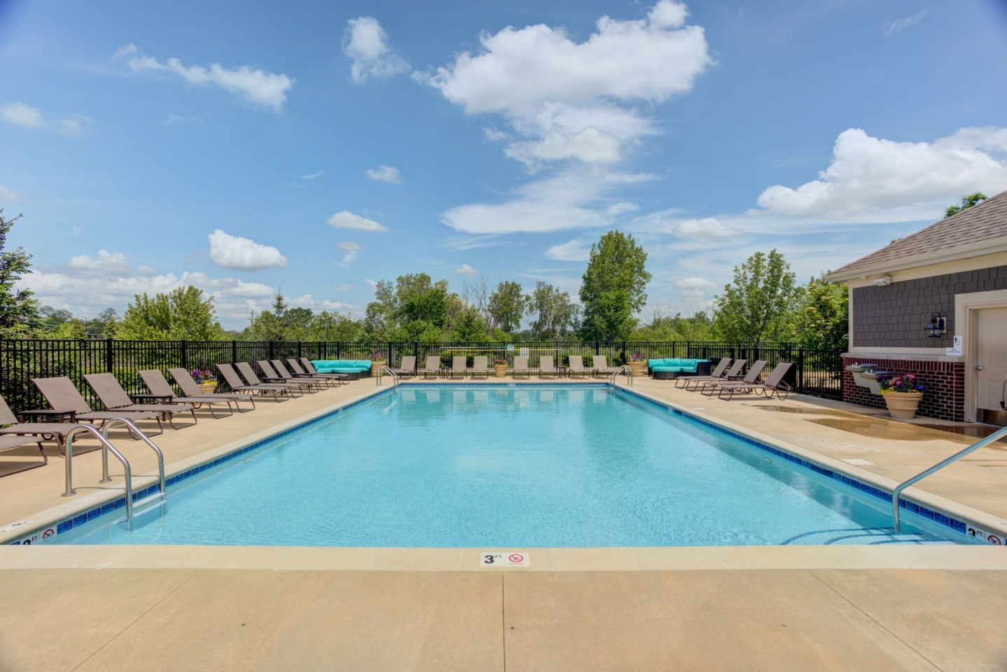 Residences of Orland Park Crossing Image 30