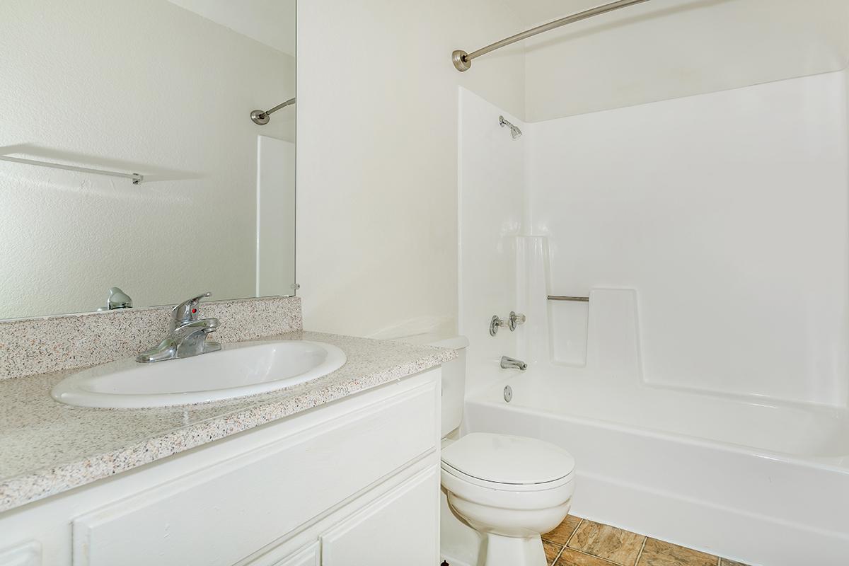 Barcelona, Palm Lane & Seville Apartment Homes Image 34