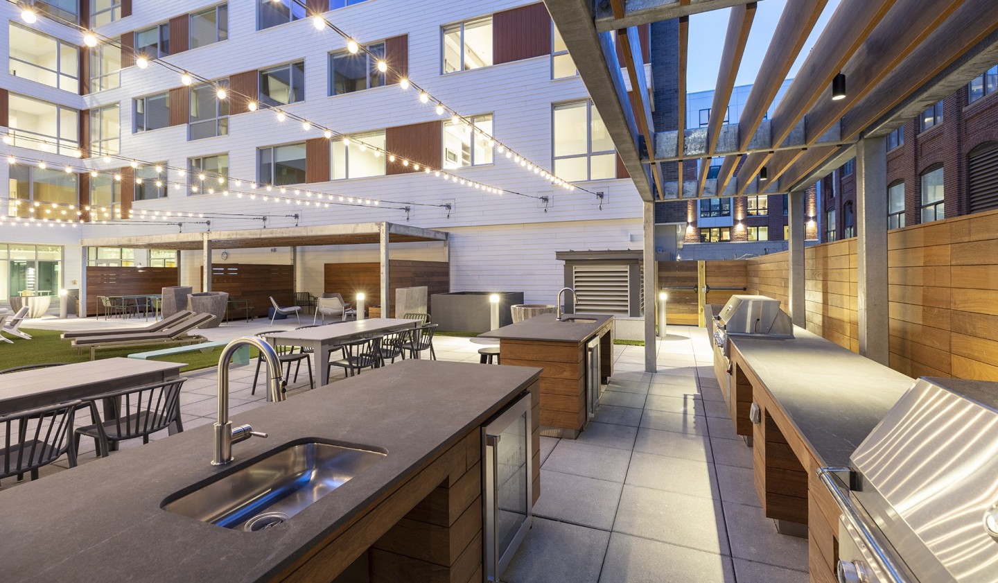 Prism Apartments Image 18