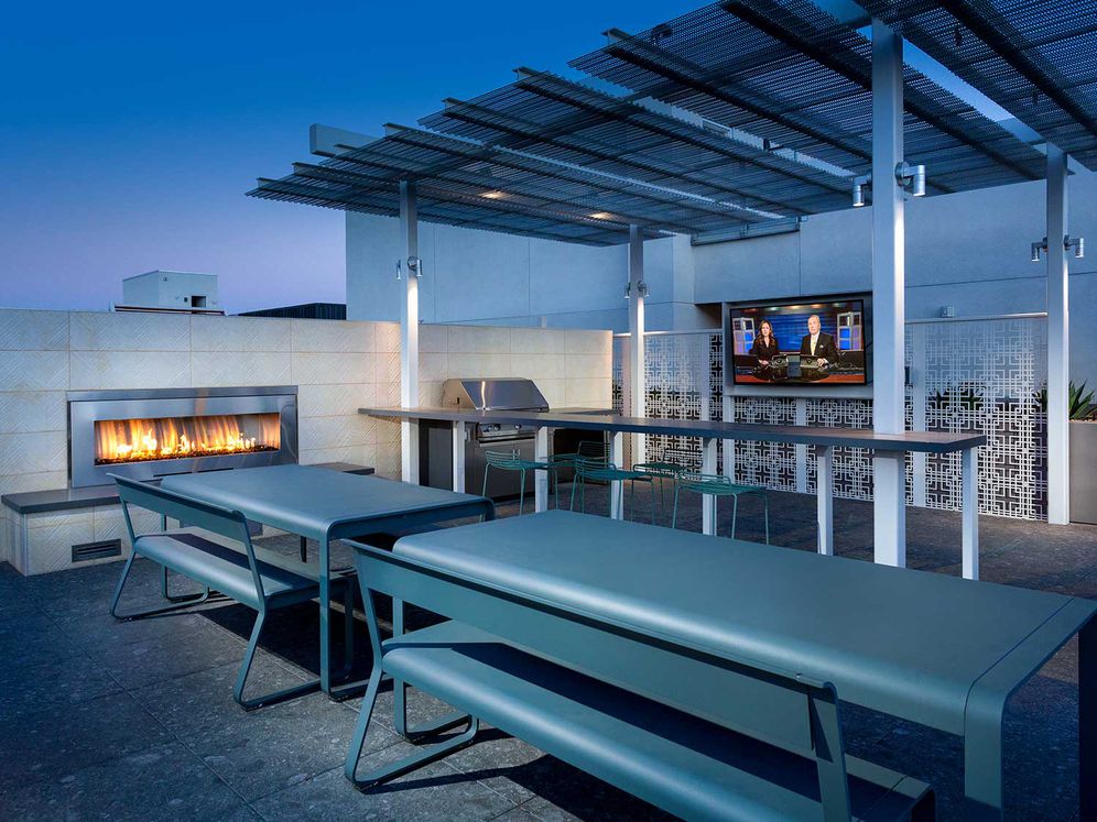 AVA Hollywood at La Pietra Place Image 37