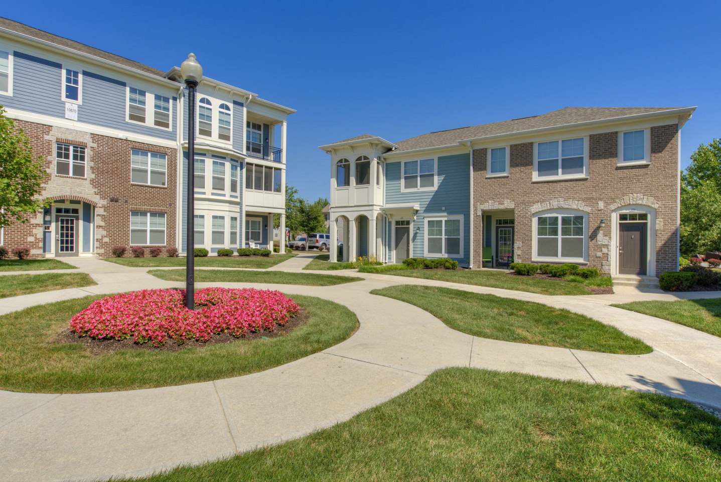 Linden Square Image 81