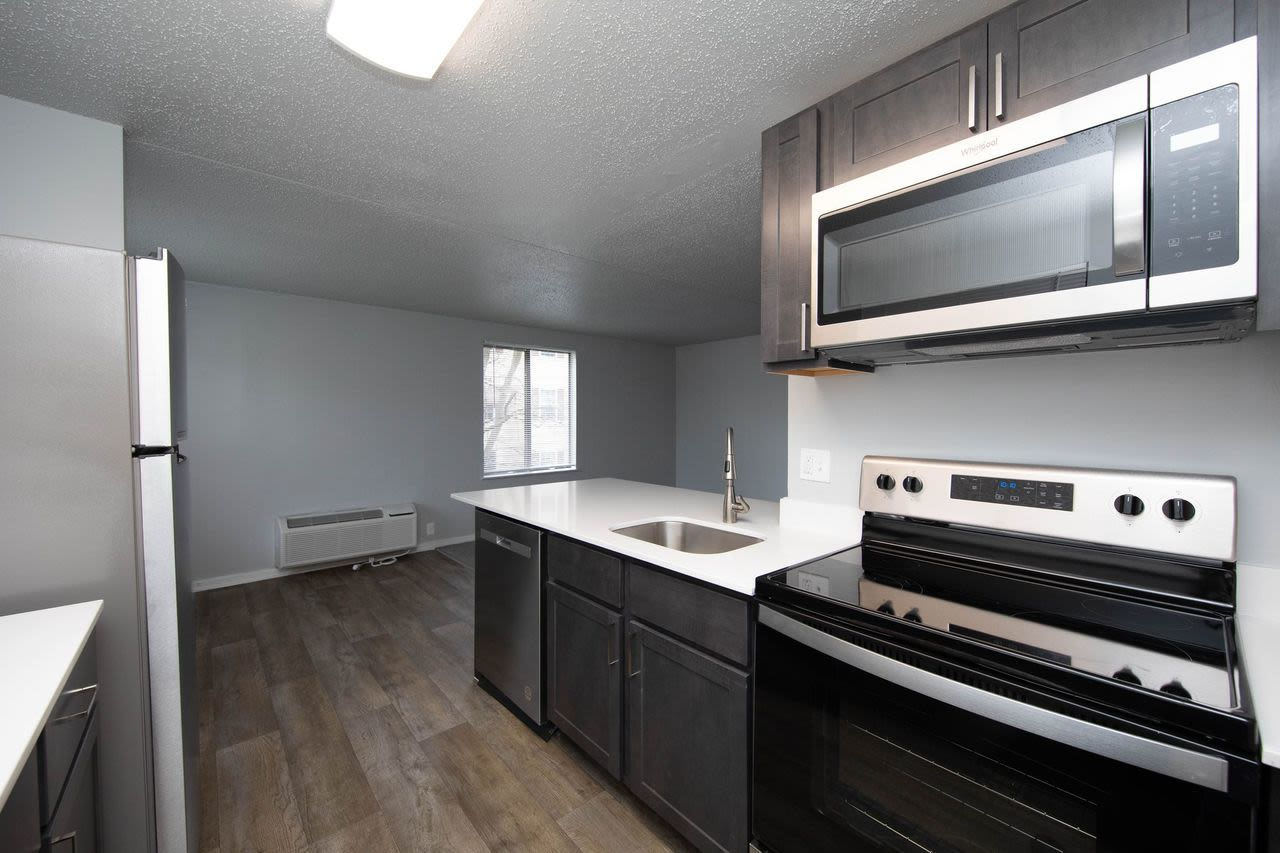 Premier Village Apartments Image 5