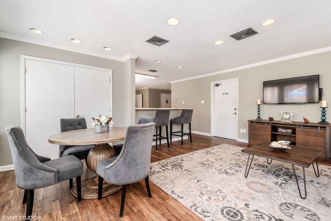 Oak City Apartments Image 16
