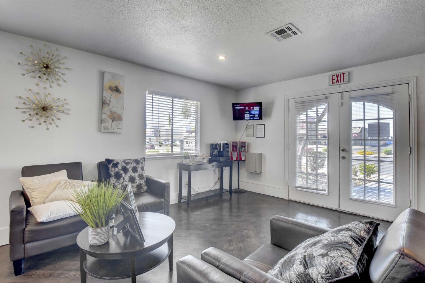 Rancho Vista Image 20