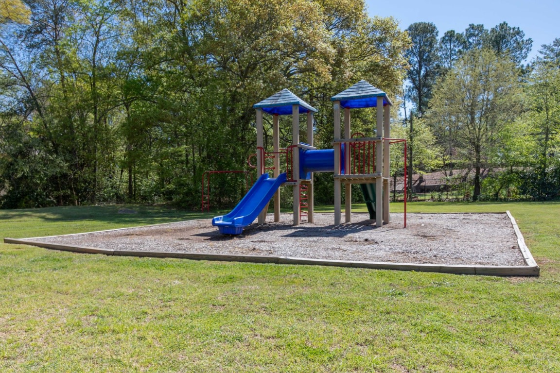 Lakecrest Apartments Image 37