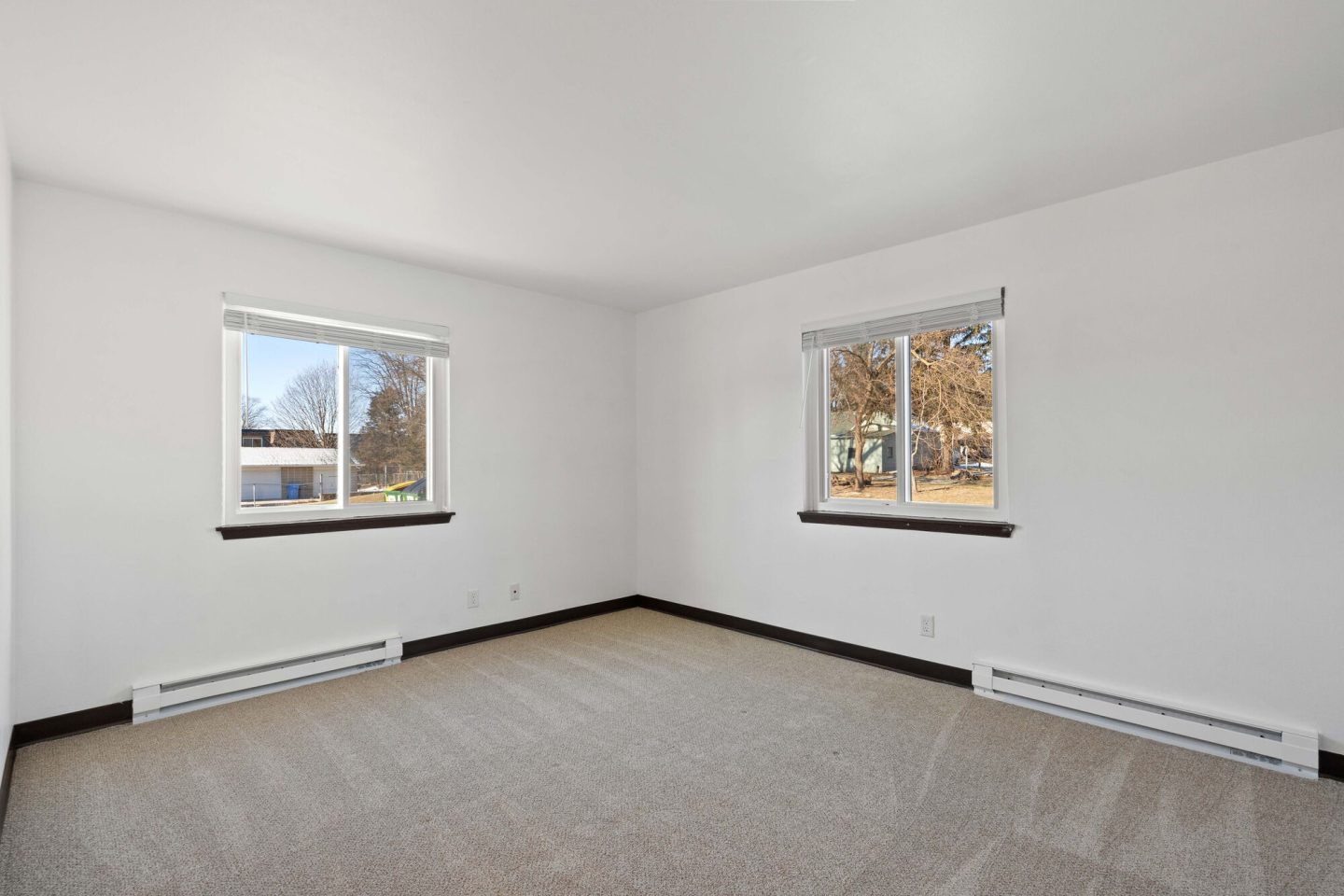 Hillcrest Apartments Image 14
