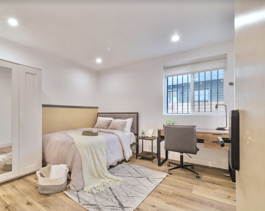 1455 W 36th Street - Co-Living Image 36