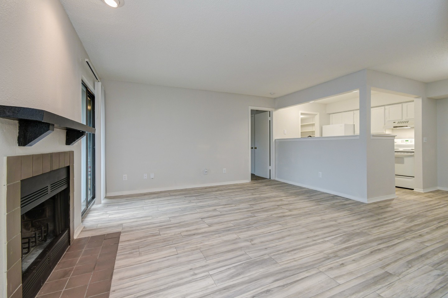 Dylan Apartments Image 45