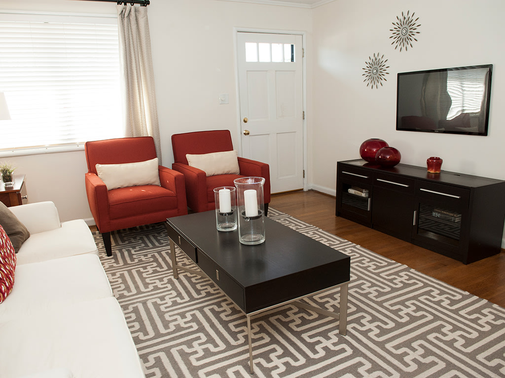 Glen Lennox Apartments Image 4