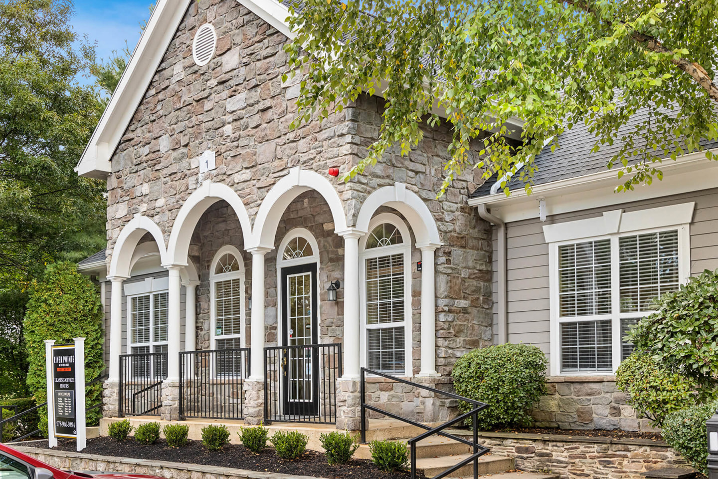 River Pointe at Den Rock Apartments Image 17