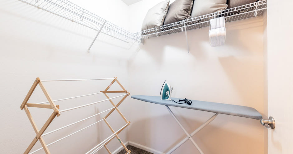 Polo Club Apartments Image 17