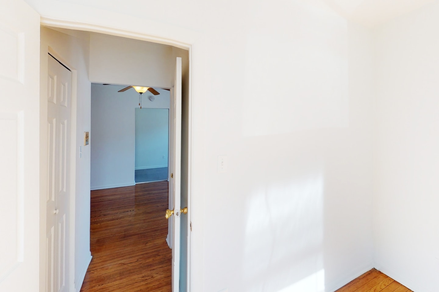 4721 S. Ellis Avenue Image 19