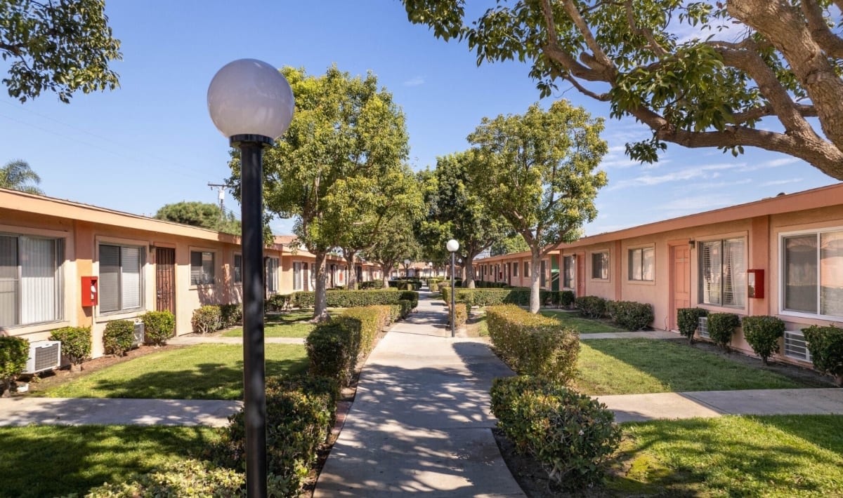Lincoln Estates Image 10