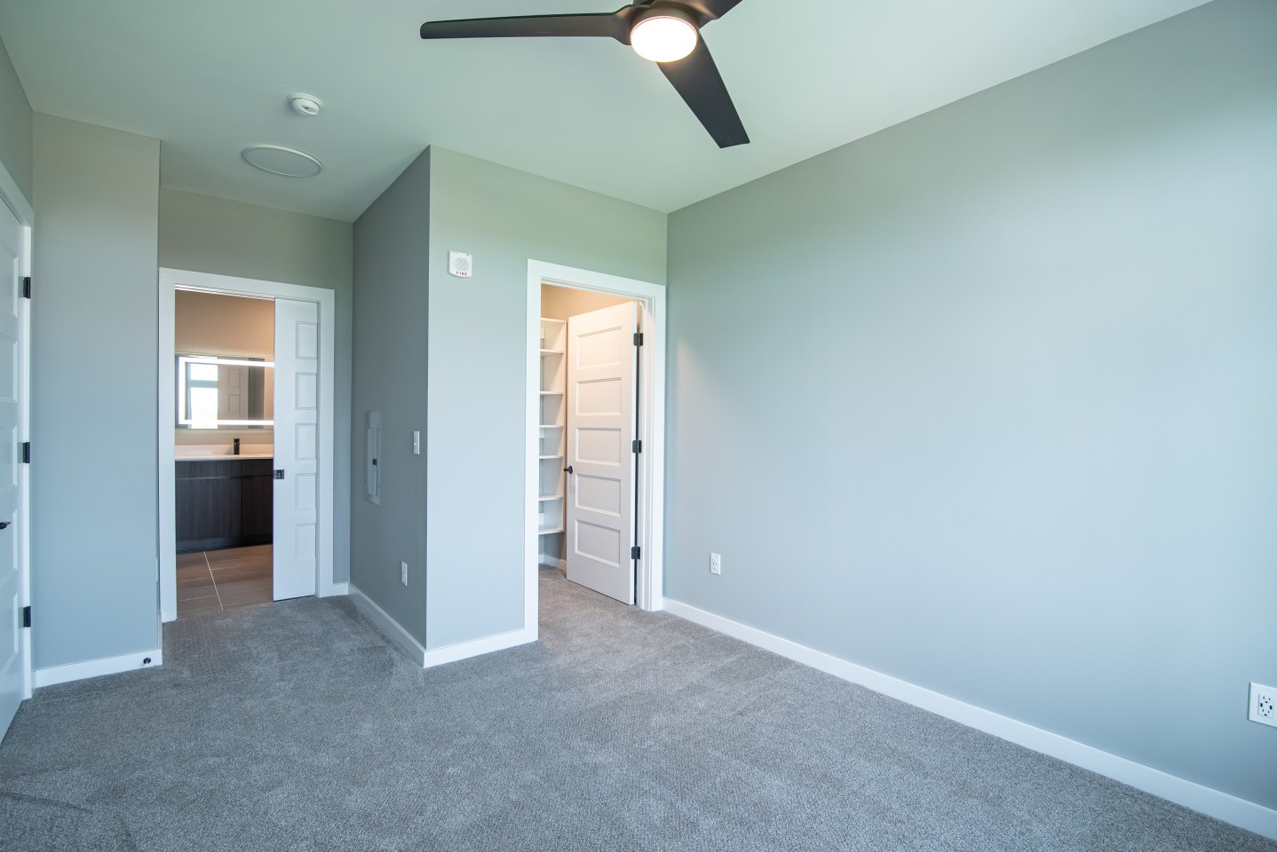 Stadium Lofts Image 22