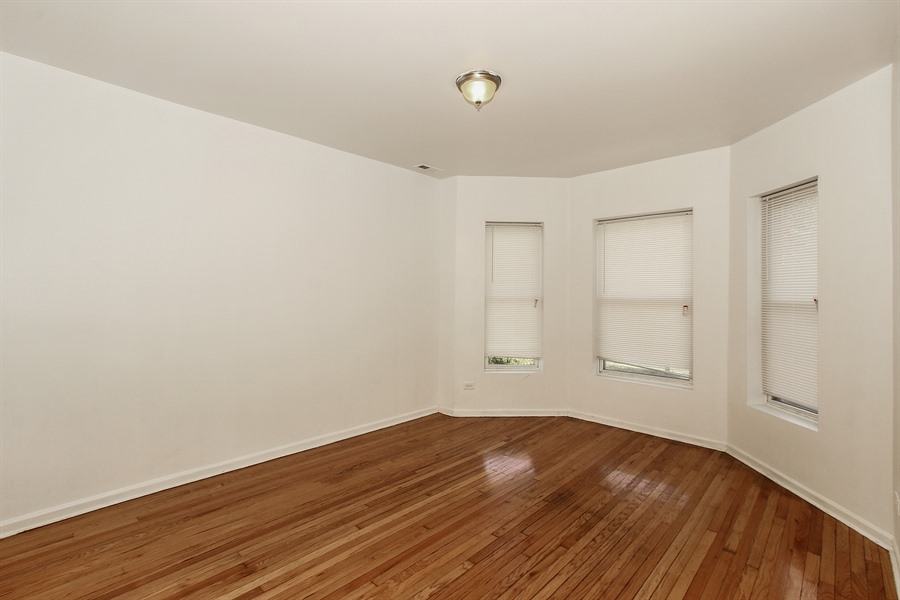 5718 S Wabash Image 9