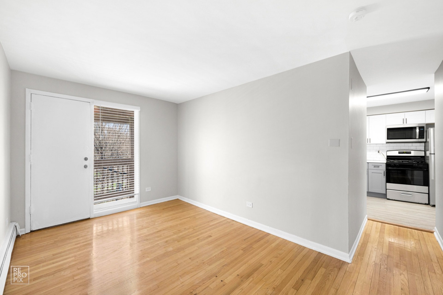 7620 S Coles Image 4