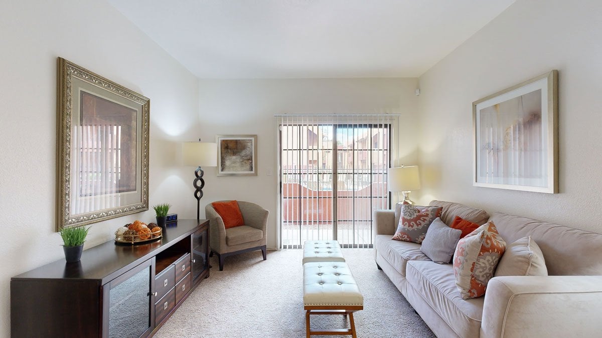 Atrium Court Apartment Homes Image 7
