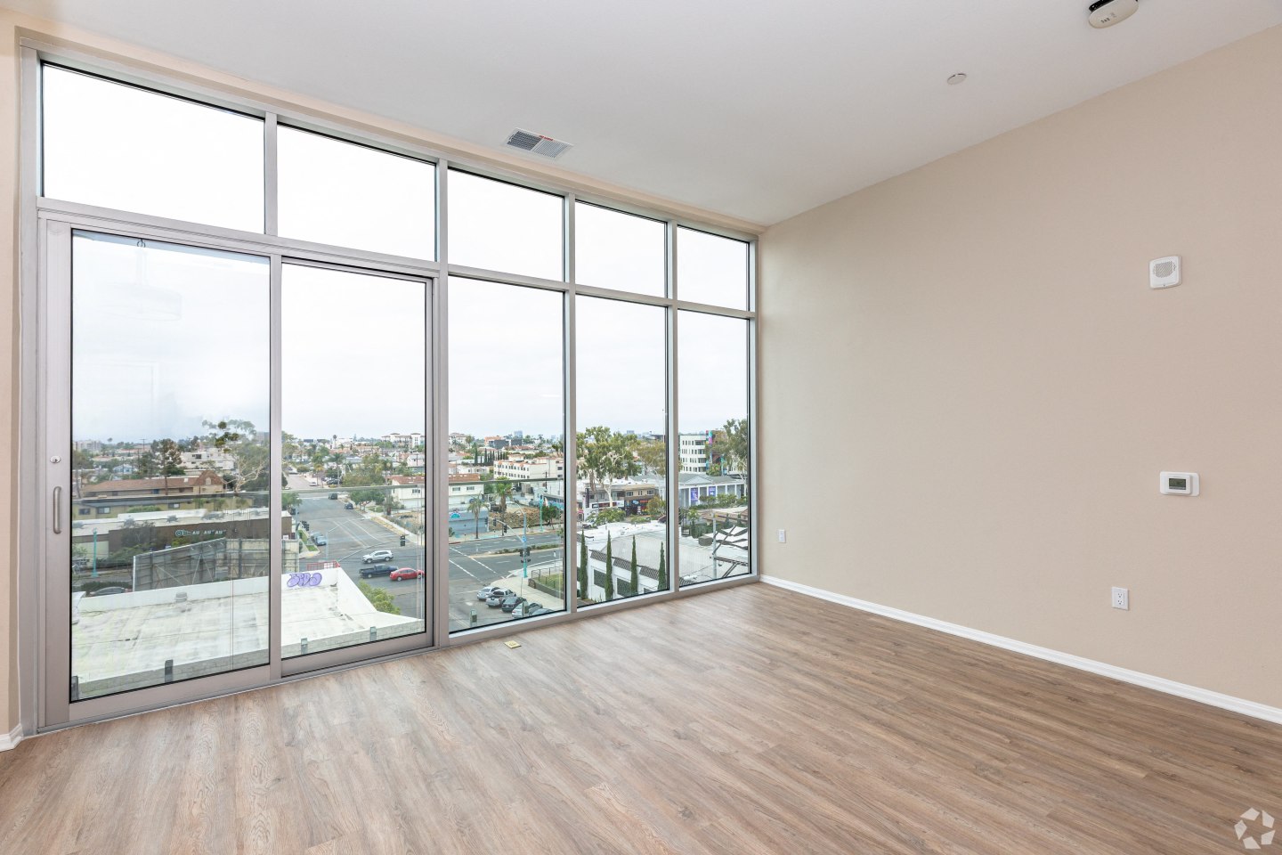 Ollie North Park Lofts Image 30