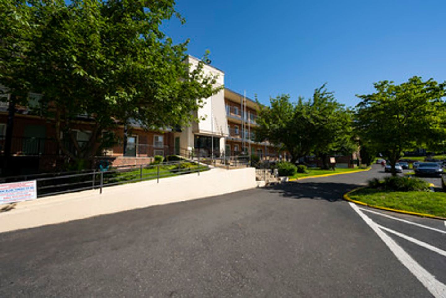 Walnut Terrace Image 5