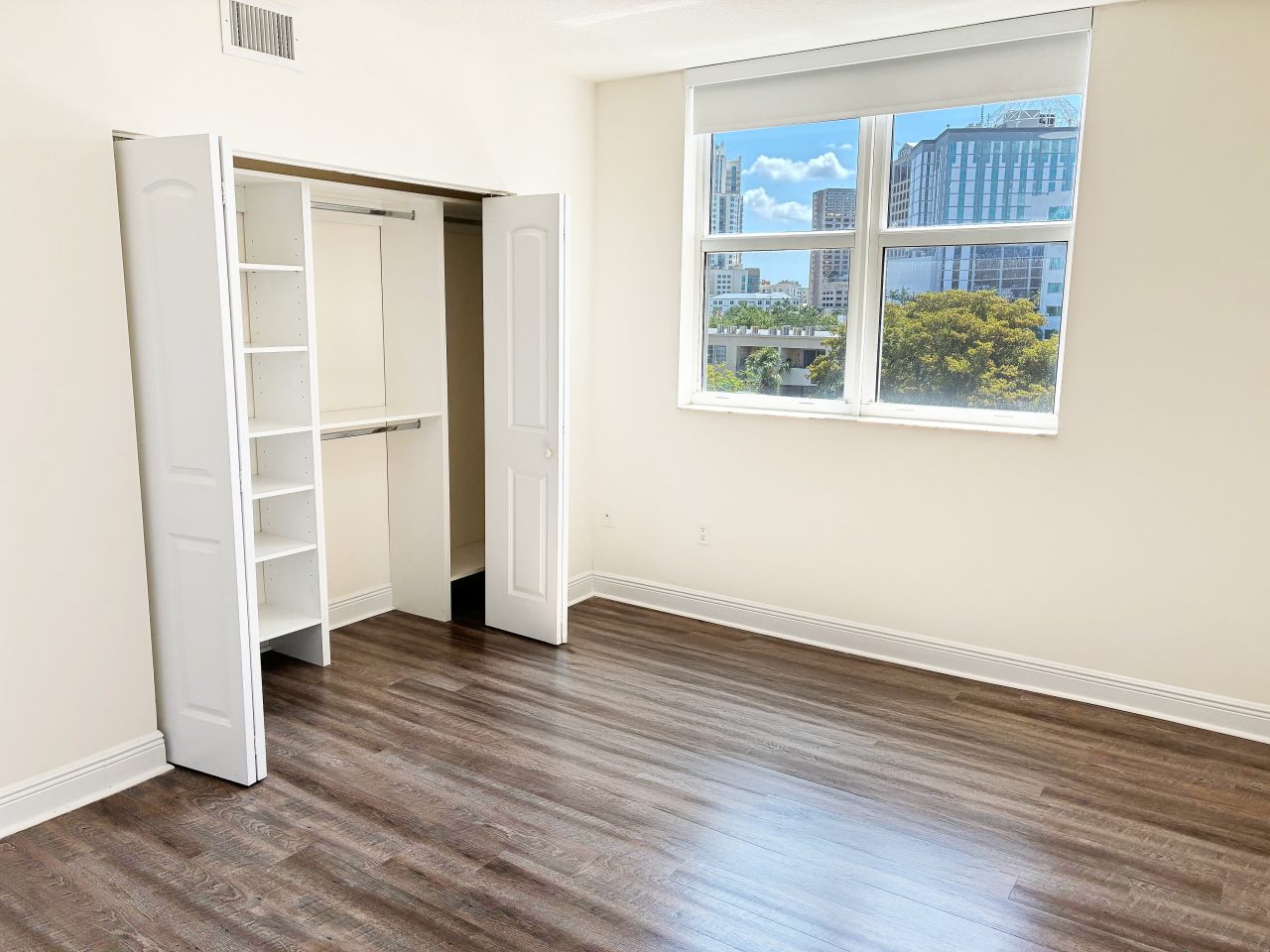 Colony at Dadeland Image 19