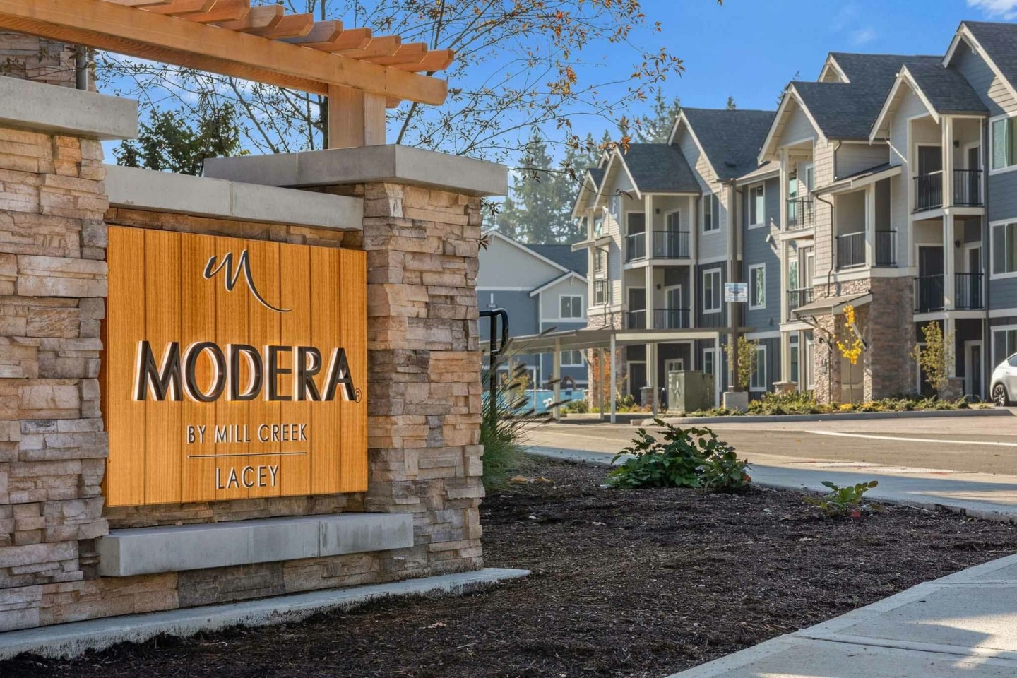Modera Lacey Image 18