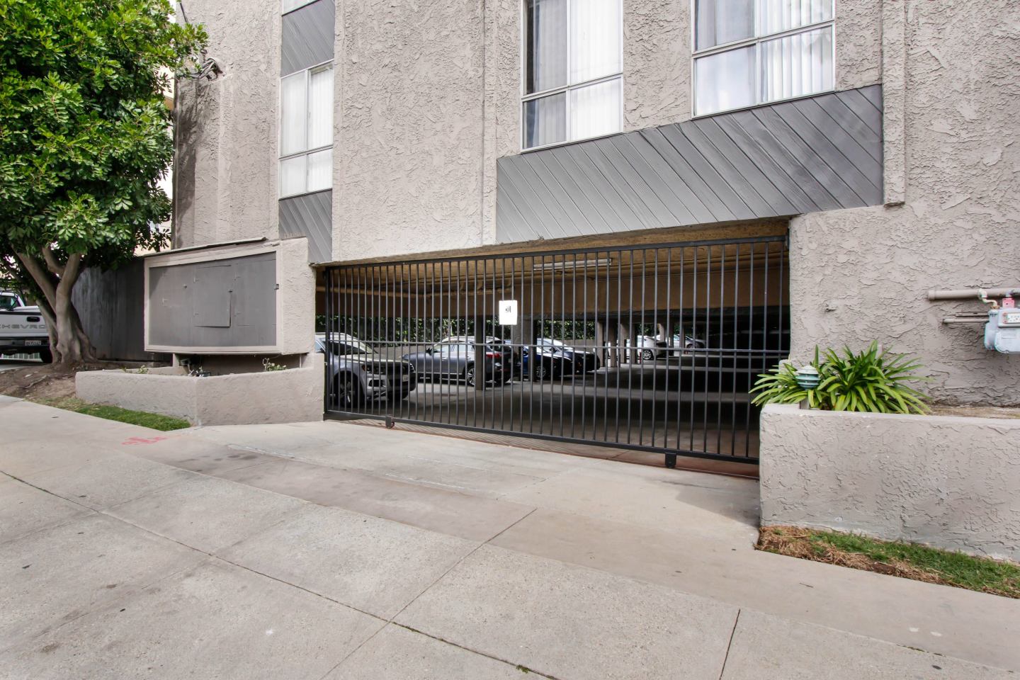 10795 Woodbine Apartments Image 7