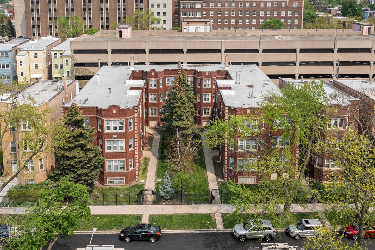 1117 N Lawler Ave Image 2