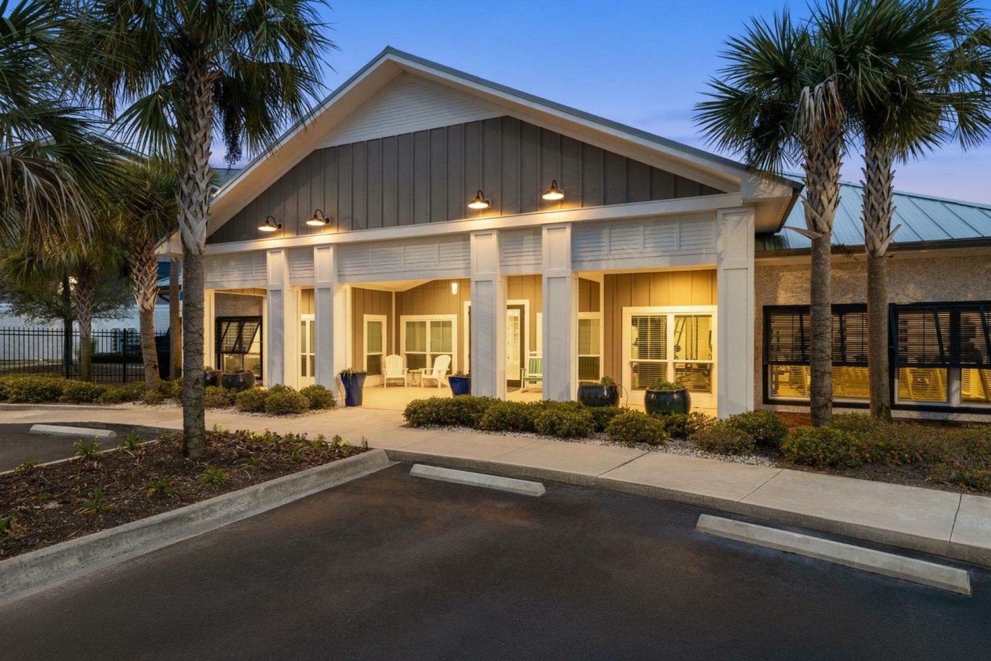 Parkside at the Beach Image 35