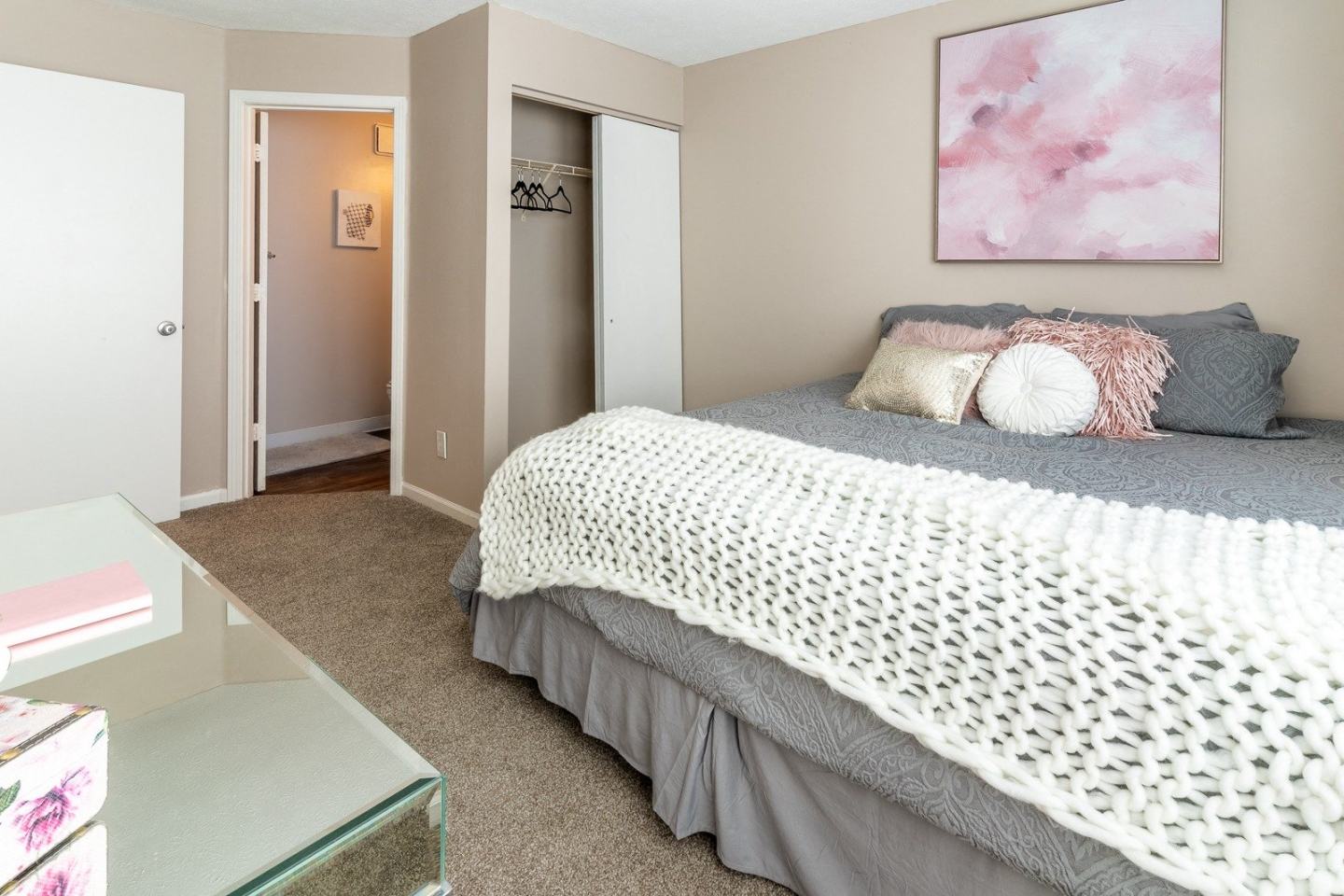 Hub of New Albany Apartments Image 10