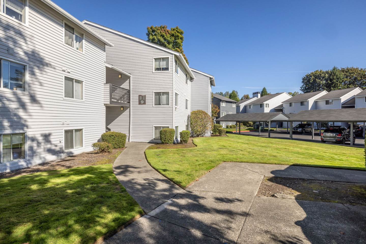 The Fairways Apartments Image 64