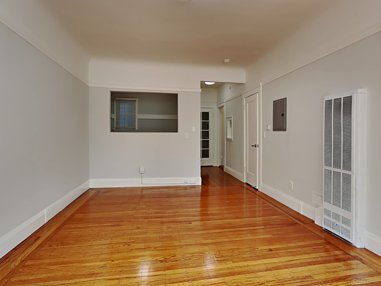 789 6th Avenue Image 4