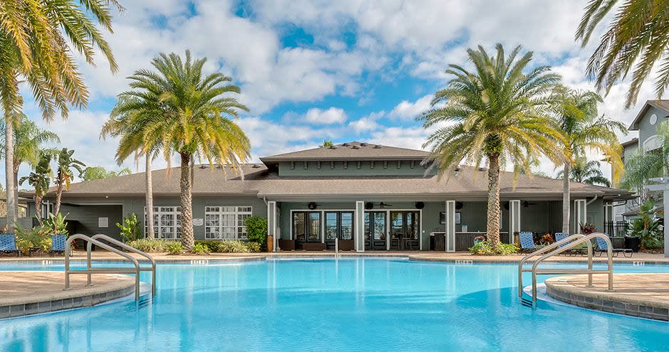 Andros Isles Luxury Apartments Image 22
