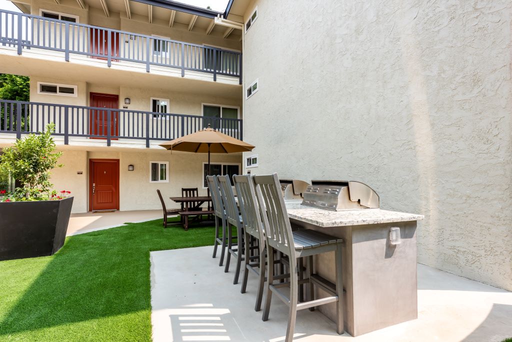 Parkway Terrace Image 34