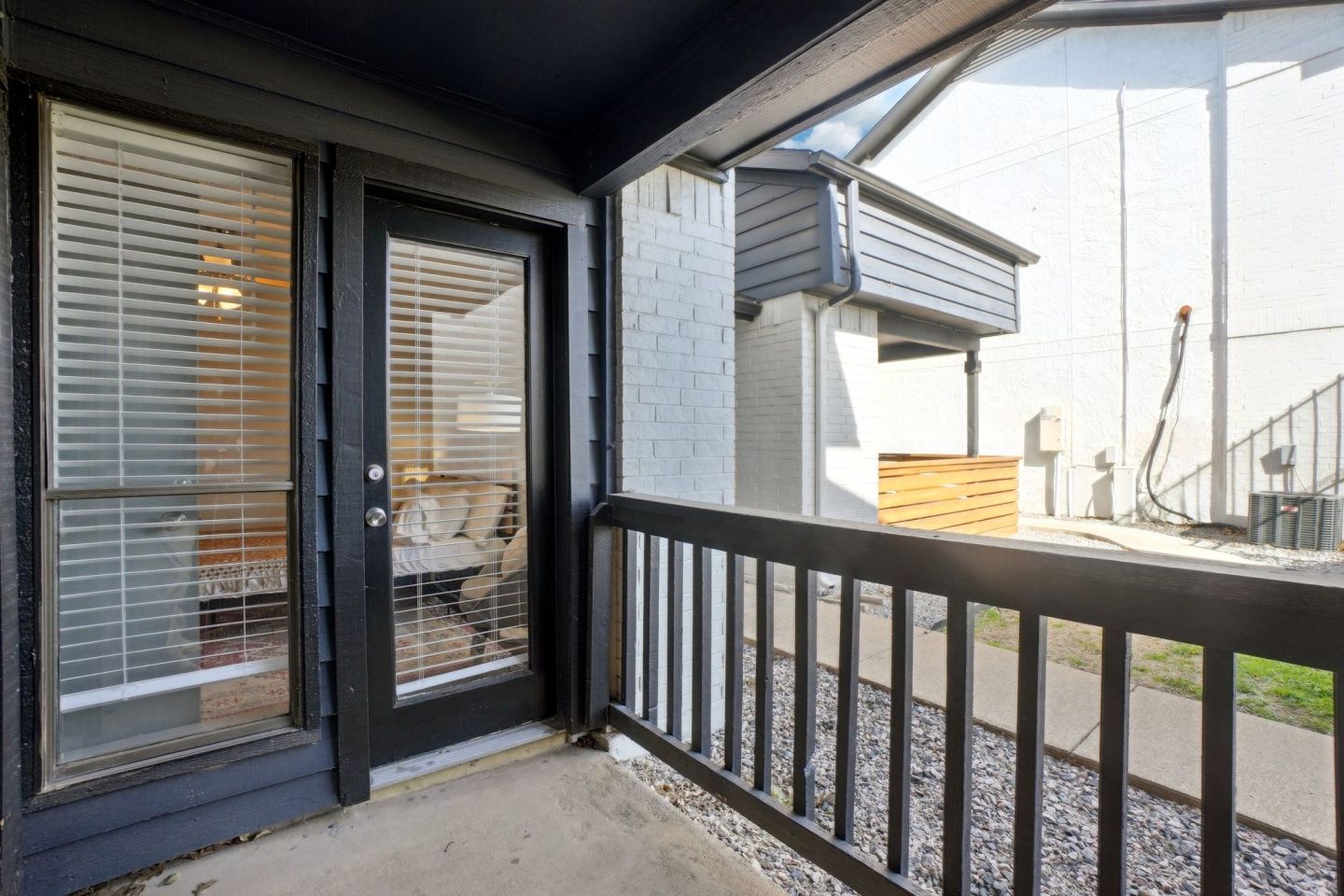 BX5 Image 24