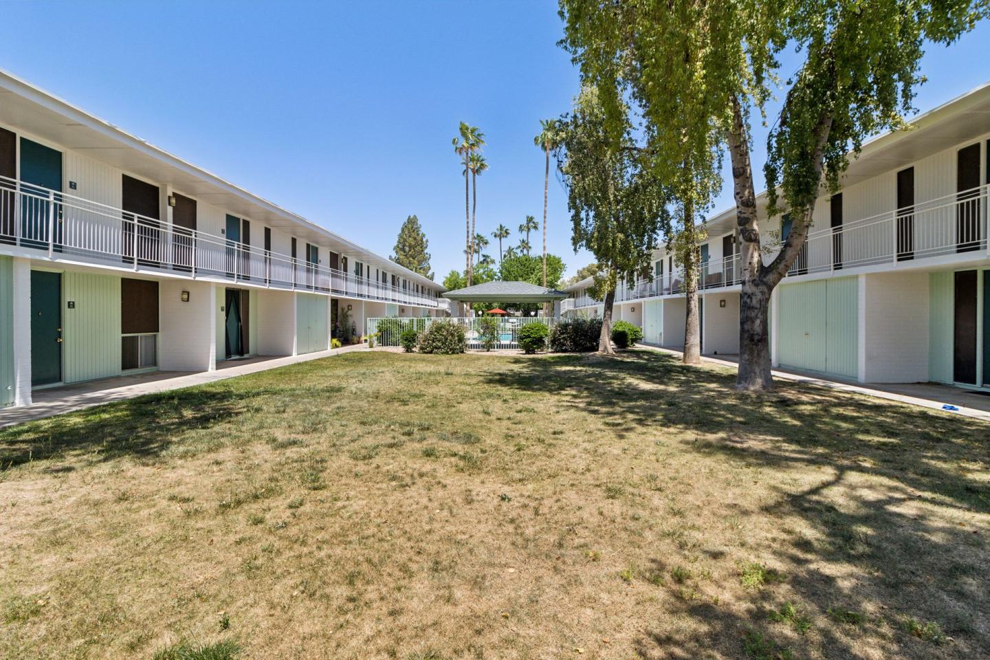 Maryland Greens Apartments Image 32