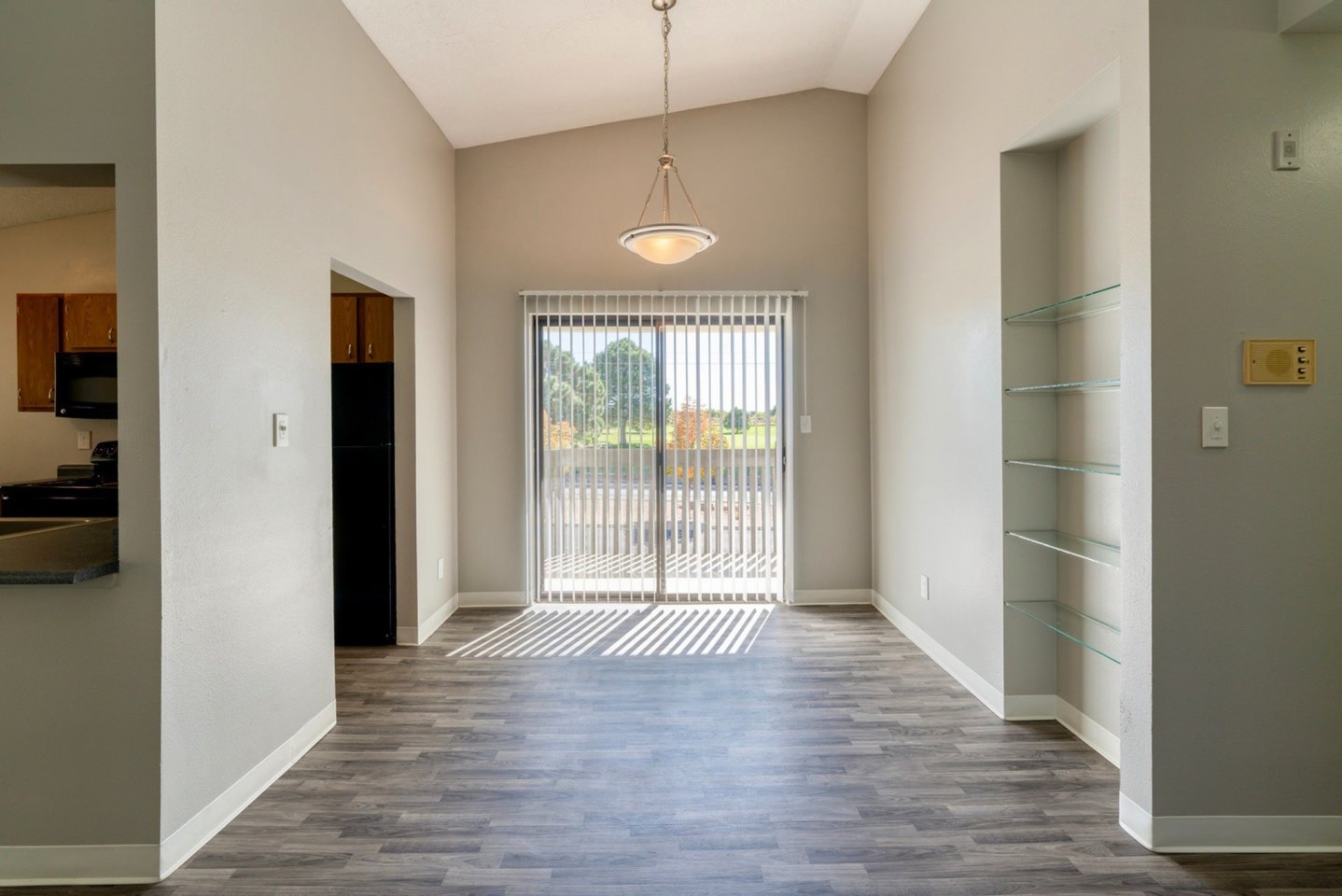 Rancho Verde Apartments Image 28
