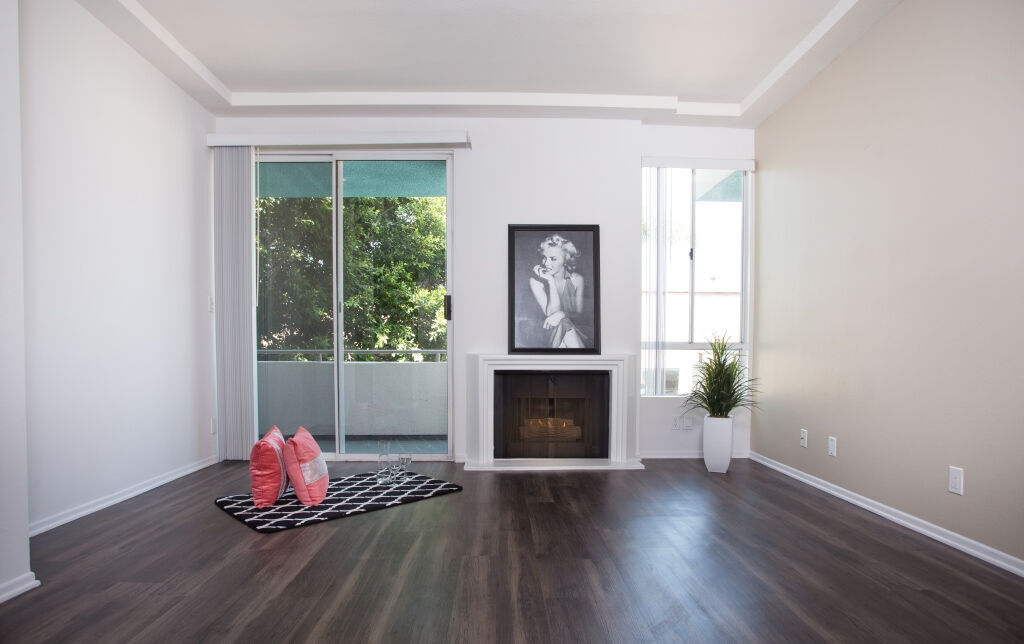 5119 Maplewood Image 12